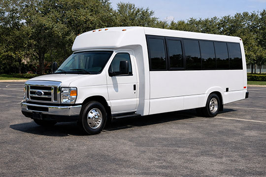 18-passenger minibus rental Pryor TX